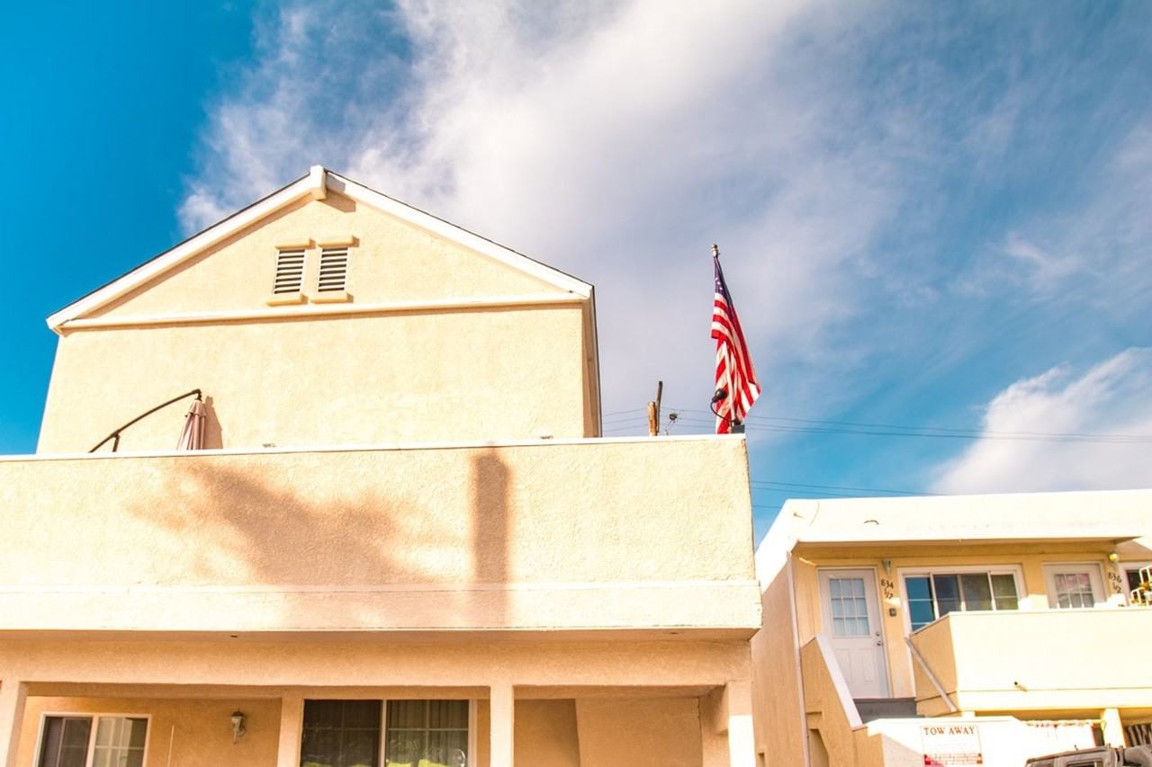 830 1/2 W Mission Bay Dr - Photo 3 of 16