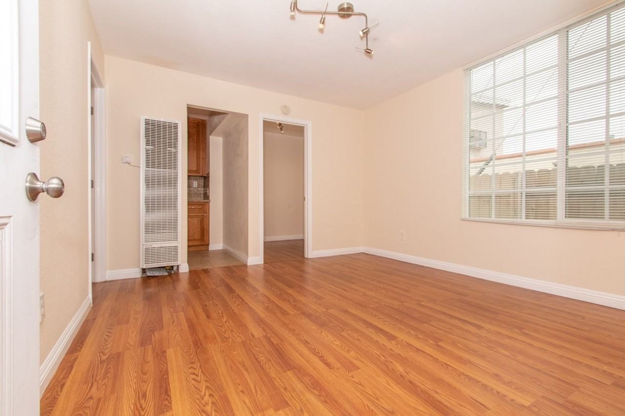 830 1/2 W Mission Bay Dr - Photo 6 of 16