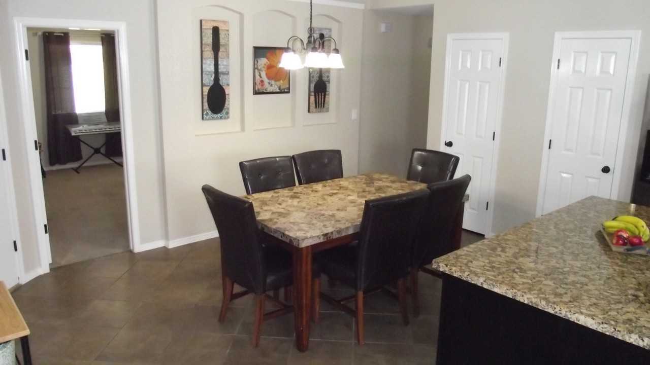 4932 Gold Ranch Ave - Photo 5 of 18