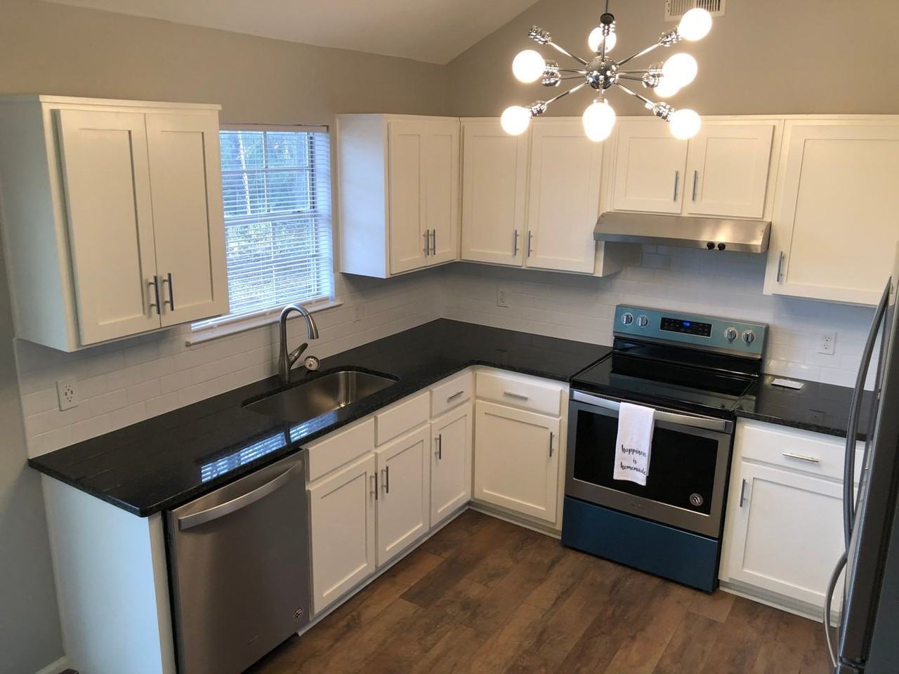 1025 25th Ave N - Photo 7 of 21