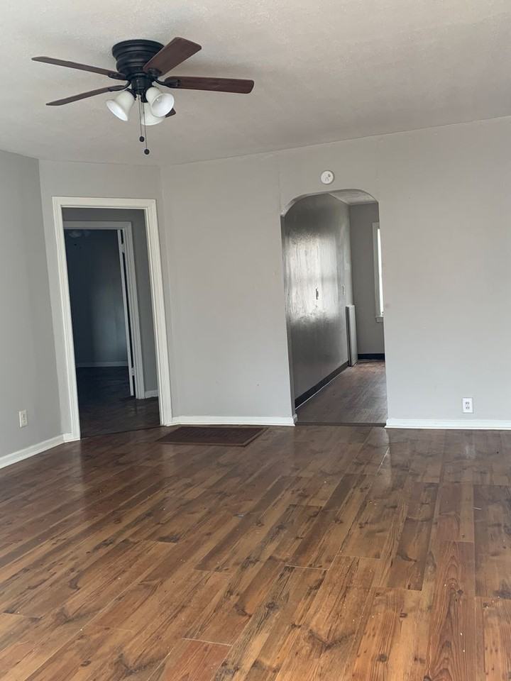 621 N K St - Photo 2 of 9