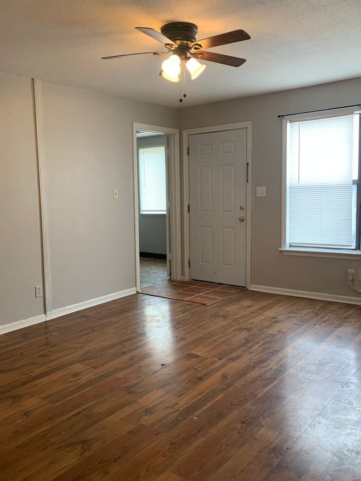 621 N K St - Photo 3 of 9