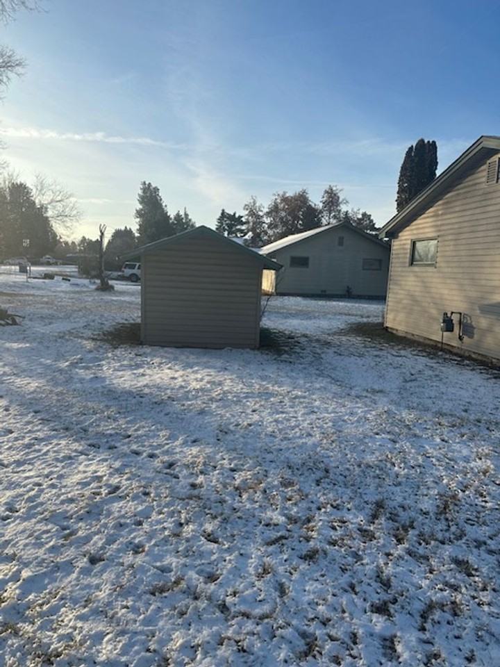 209 Nancy Lou Dr - Photo 2 of 12