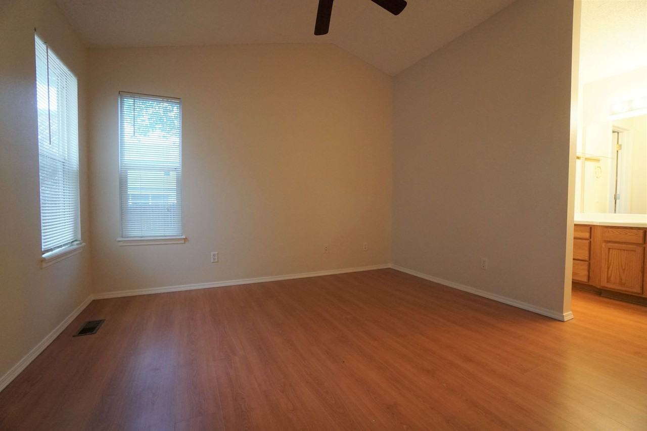 6151 Bow River Dr - Photo 7 of 22