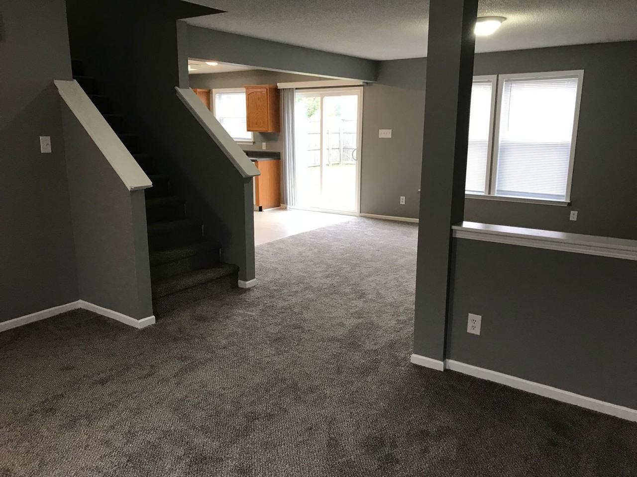 2194 Olympia Dr - Photo 5 of 13