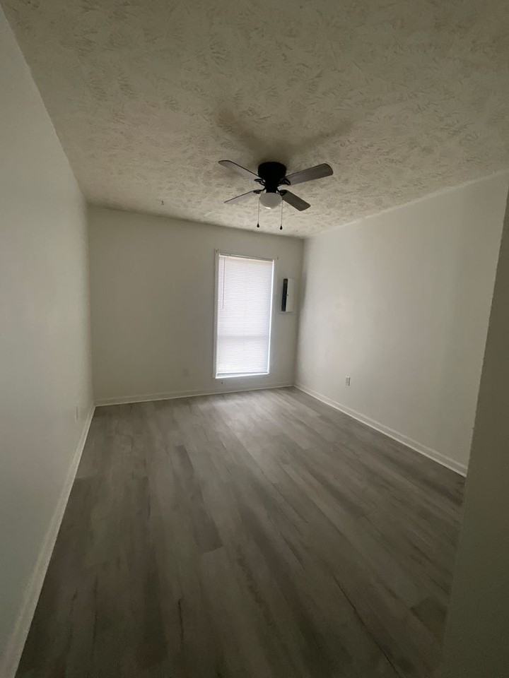 1434 Tangora Ln - Photo 4 of 6