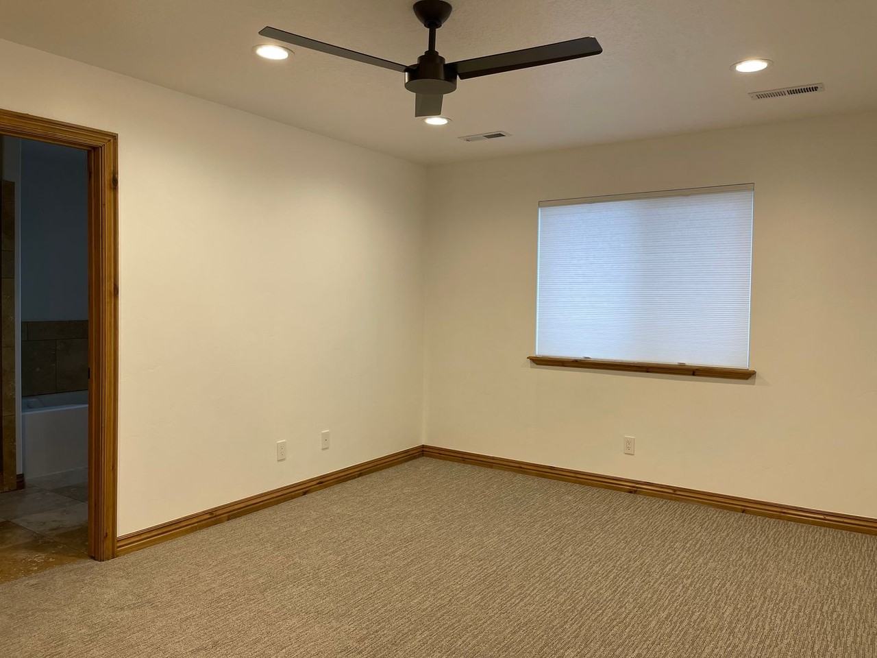 1896 W Pheasant Run - Photo 7 of 43