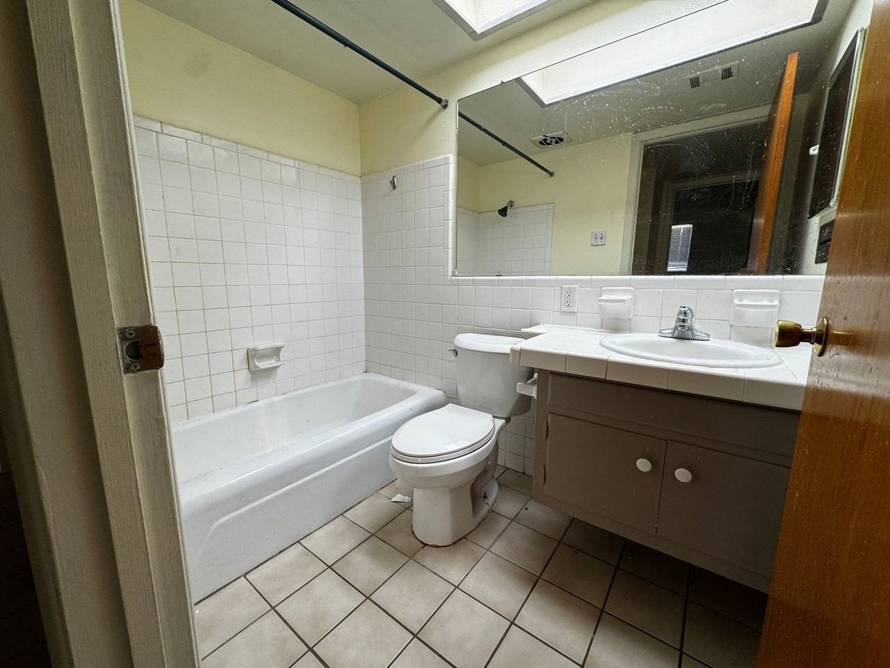 11628 Nambe Ave Ne - Photo 3 of 19