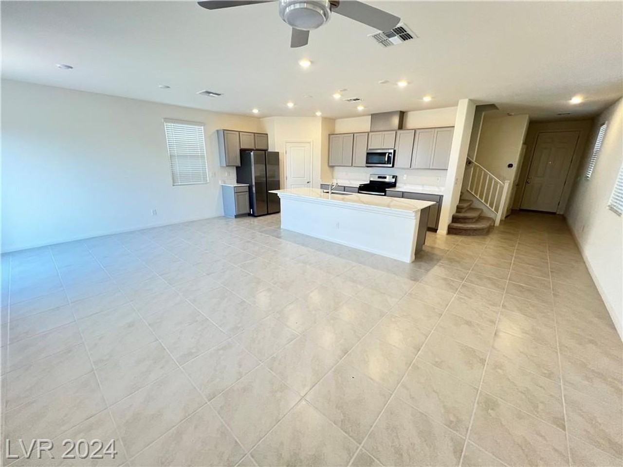 4172 Scarlet Cob Ave - Photo 3 of 21