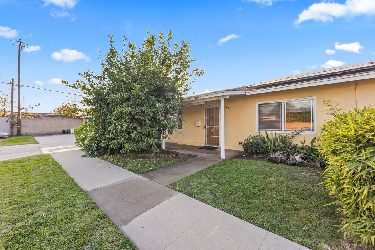 6297 Orizaba Ave - Photo 5 of 38