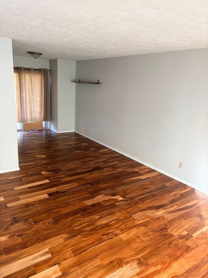 3431 N Stoneycrest Rd - Photo 2 of 13