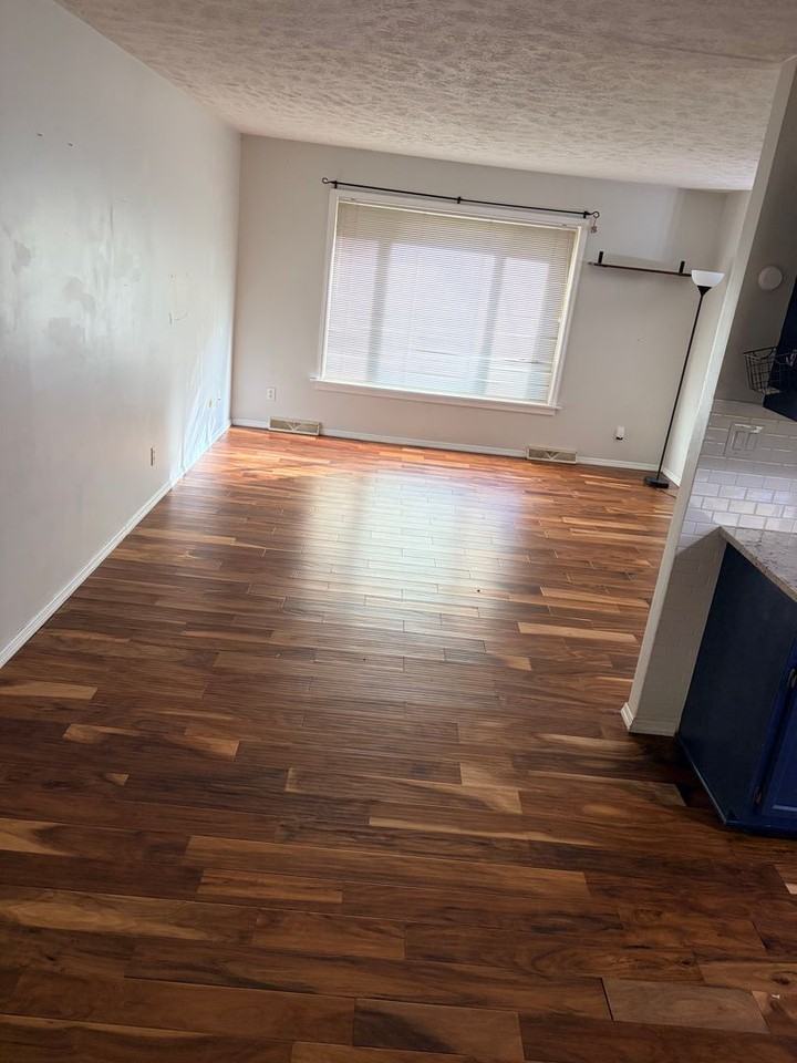 3431 N Stoneycrest Rd - Photo 4 of 13