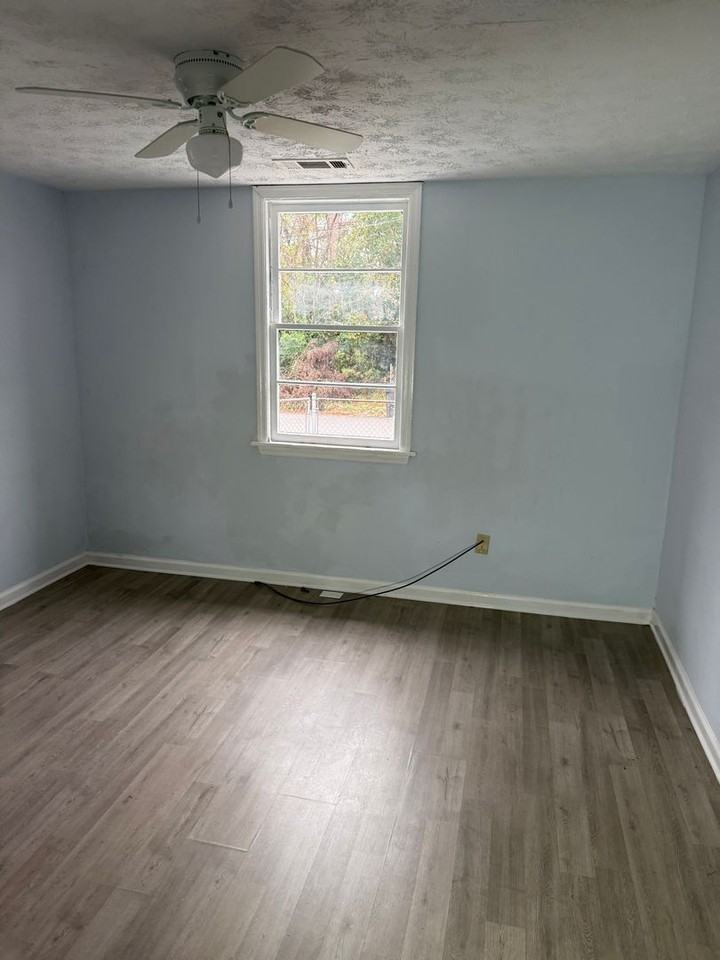 485 485 MELLON STREET A & B - Photo 6 of 9