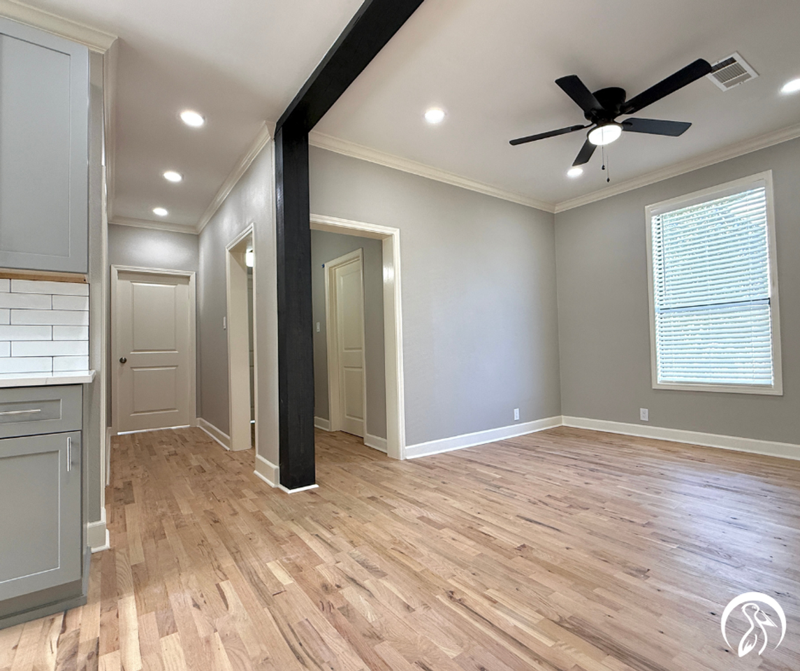 900 N 3rd St - Photo 2 of 11