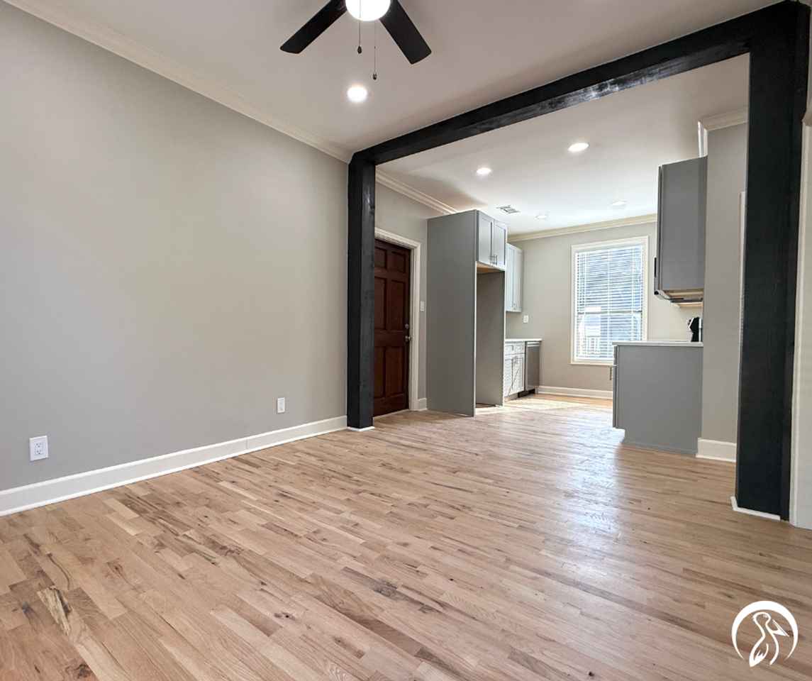 900 N 3rd St - Photo 4 of 11