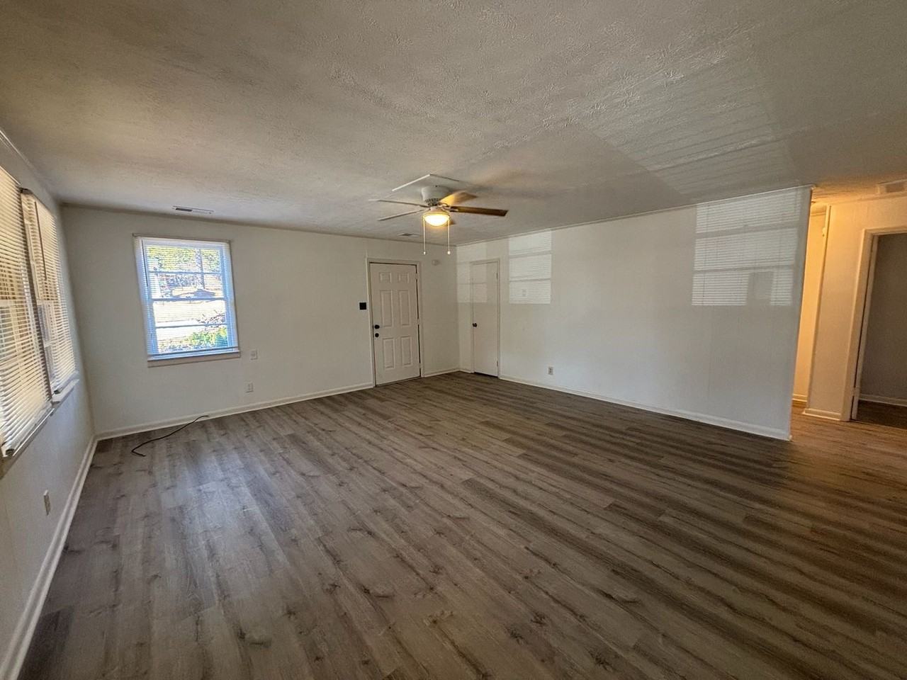 231 17th Ave S - Photo 5 of 13