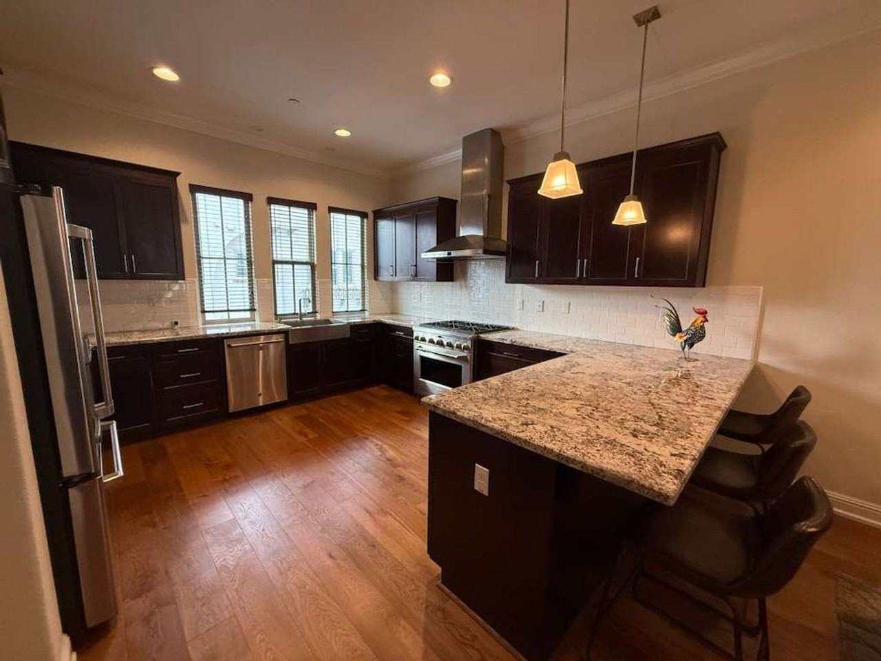 121 Sonoma Ter - Photo 6 of 24