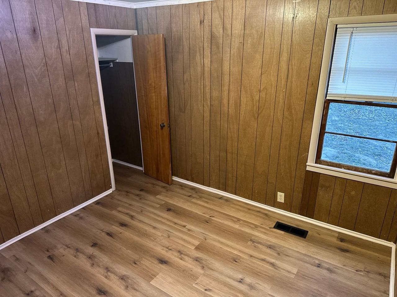 1421 W Huntsville Ave - Photo 6 of 21