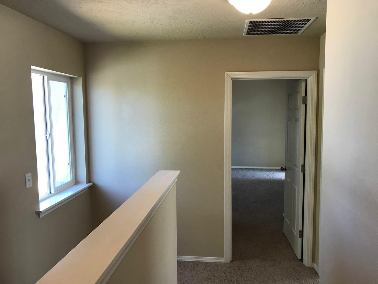 2556 Bailey Hill Rd - Photo 6 of 16