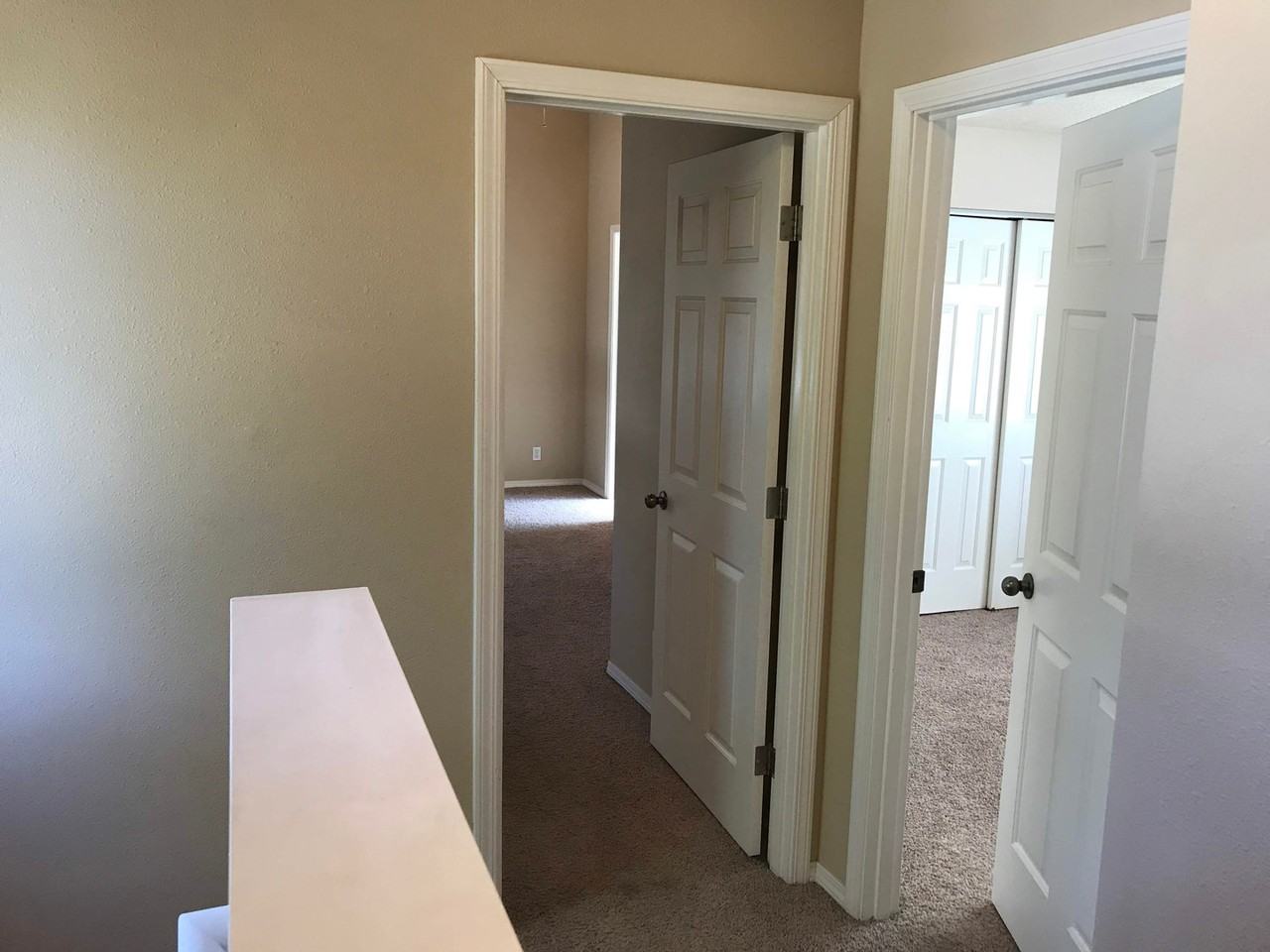 2556 Bailey Hill Rd - Photo 7 of 16