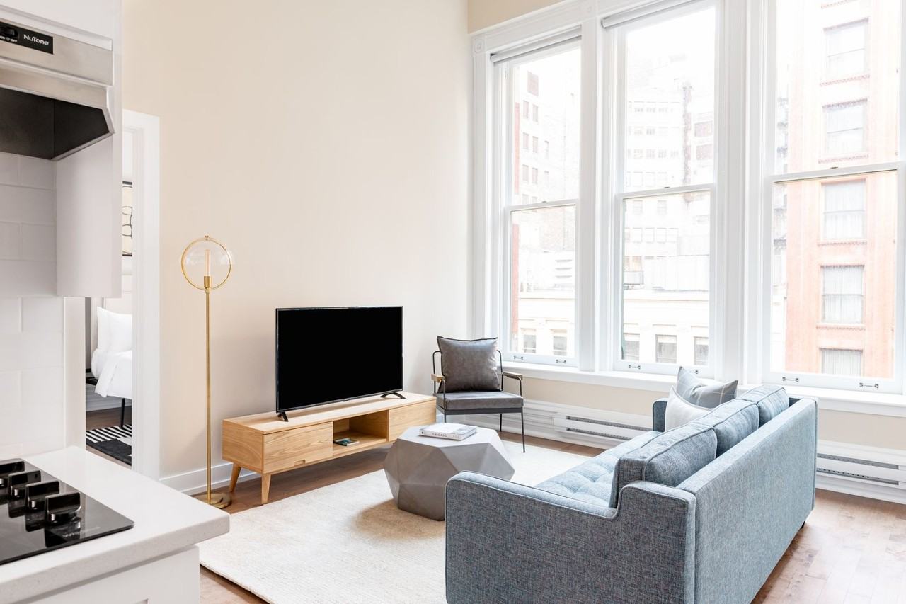 19 S Wabash Ave - Photo 2 of 15