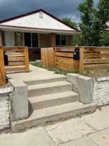 425 S Raleigh St - Photo 1 of 1