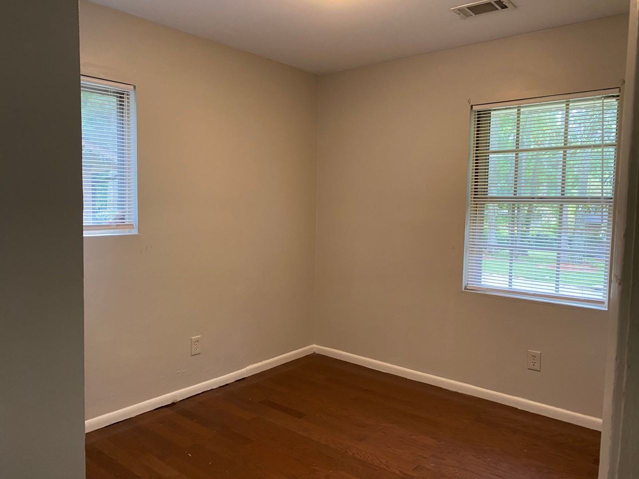 777 Jeb Stuart Dr - Photo 7 of 10