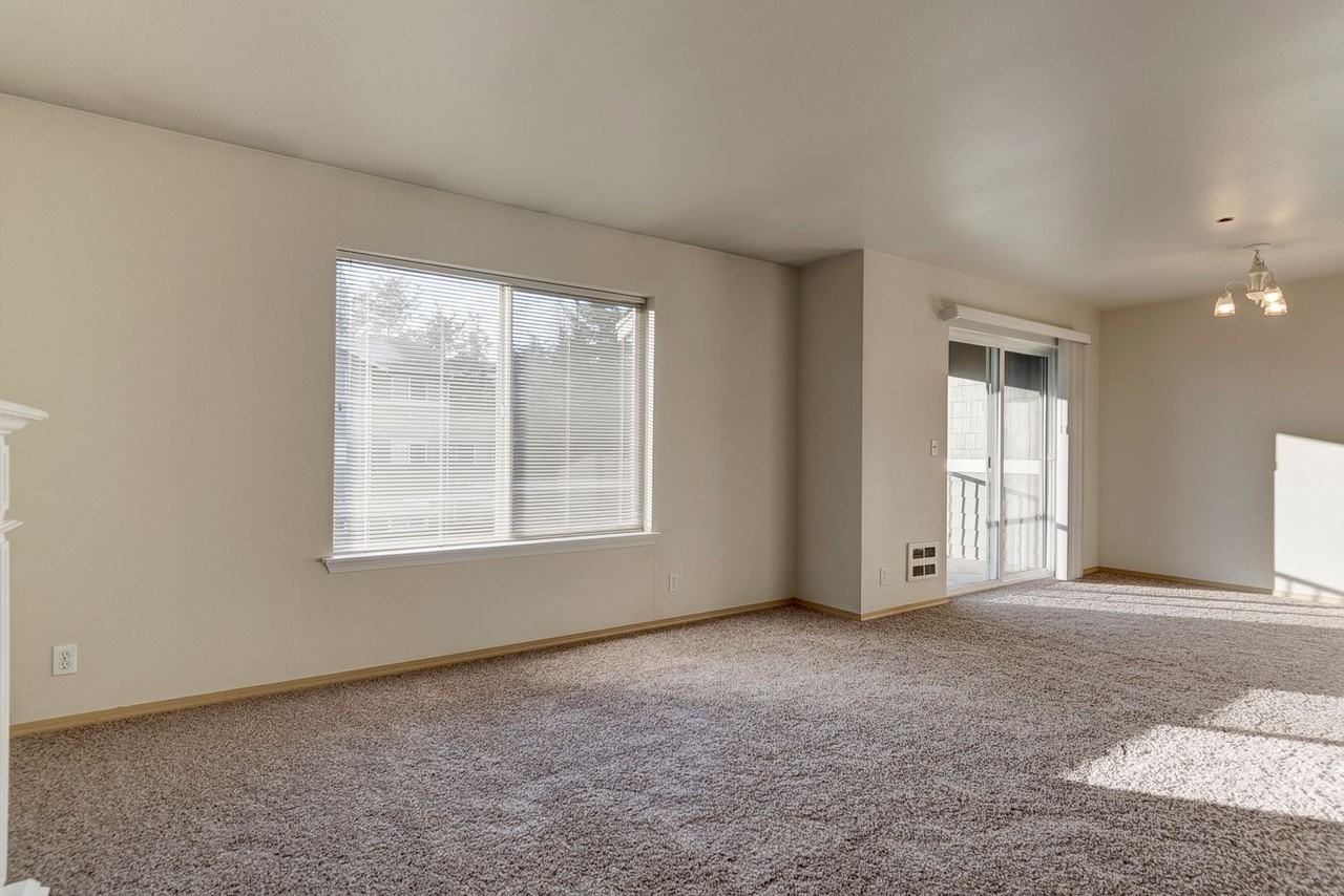 1670 Sw Mulberry Pl #B303 - Photo 7 of 19