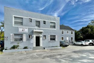 411 NW 37 St - Photo 1 of 1