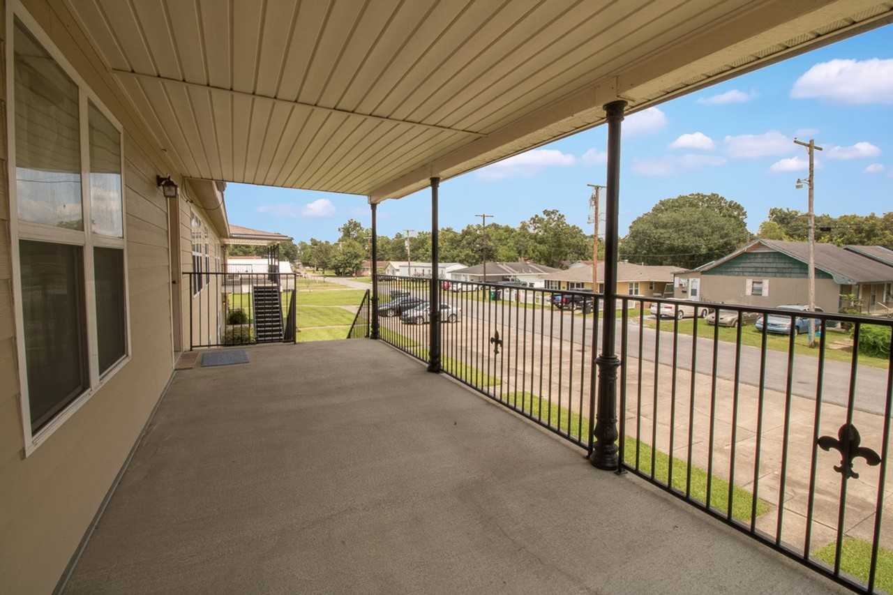 Leblanc Place Apartments - Photo 3 of 10