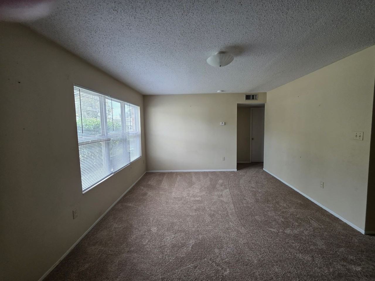 Leblanc Place Apartments - Photo 4 of 10