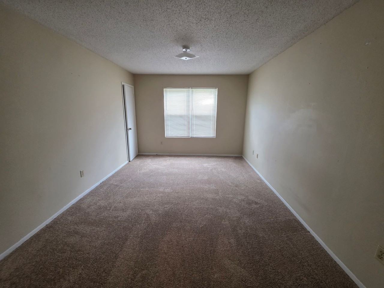 Leblanc Place Apartments - Photo 6 of 10