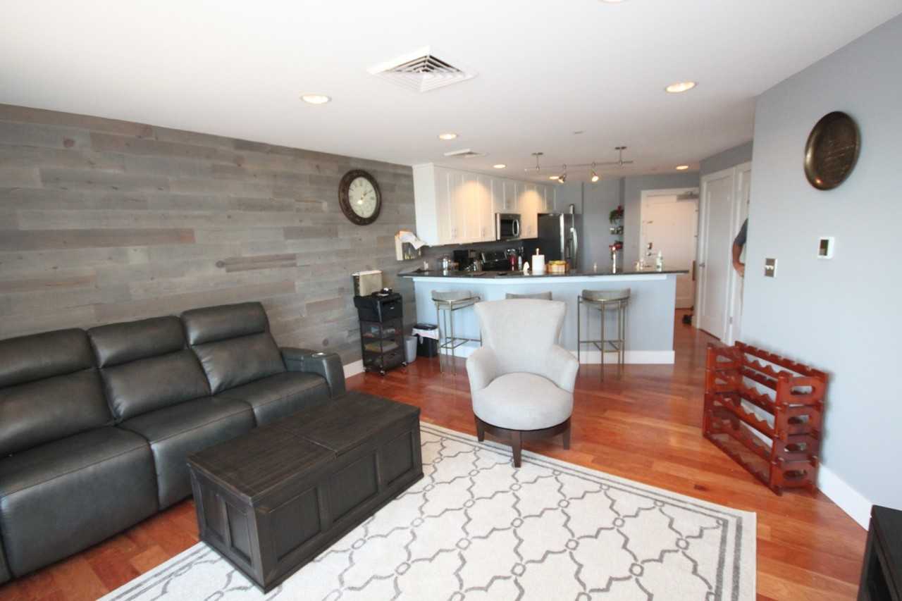 25 High St - Photo 3 of 10