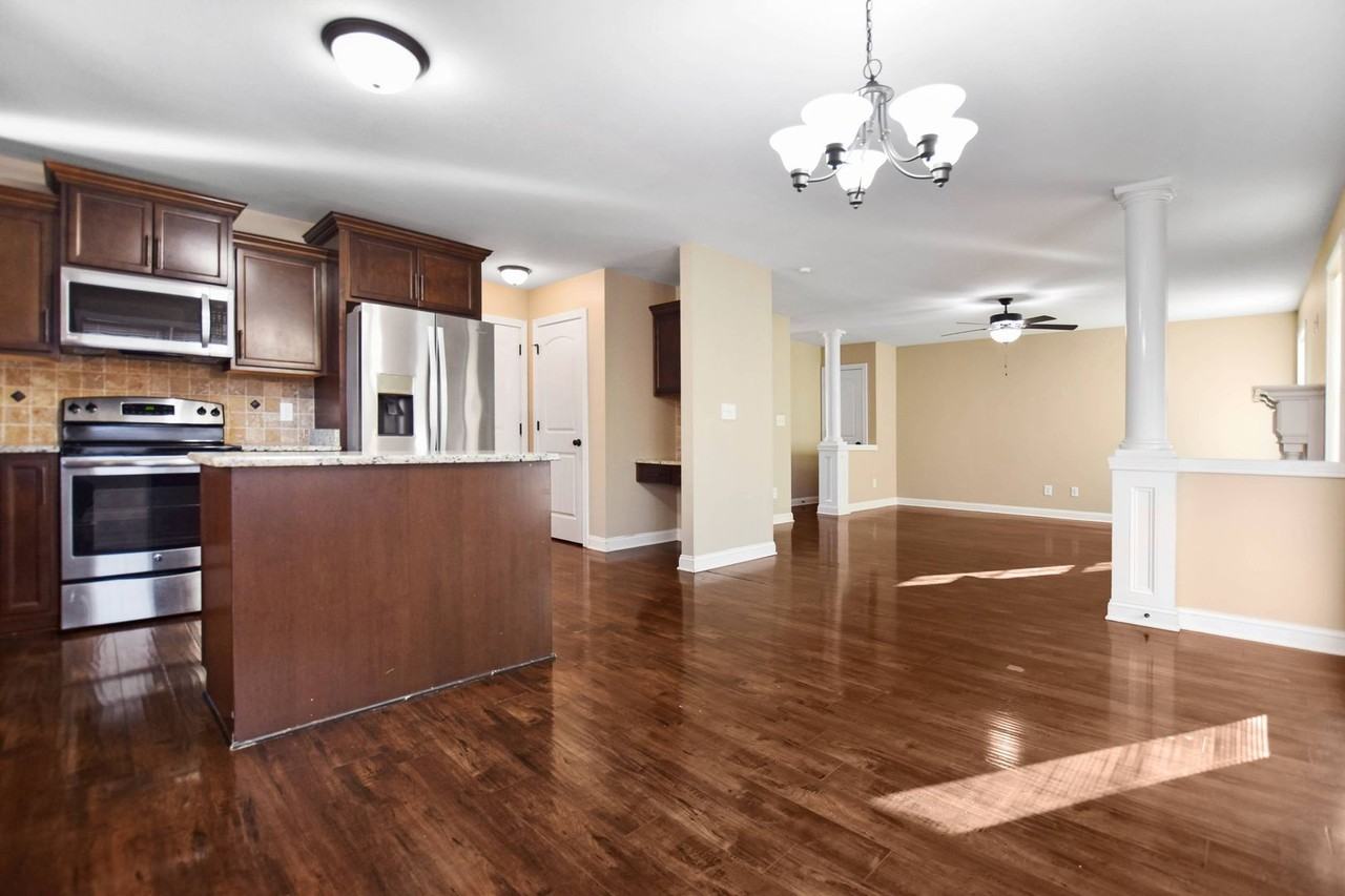 3784 Tradewinds Ter - Photo 7 of 20