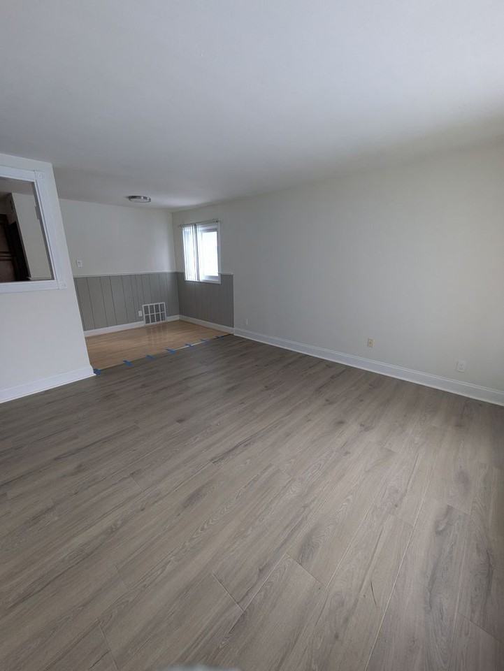 6340 Eastlawn Ave - Photo 6 of 25