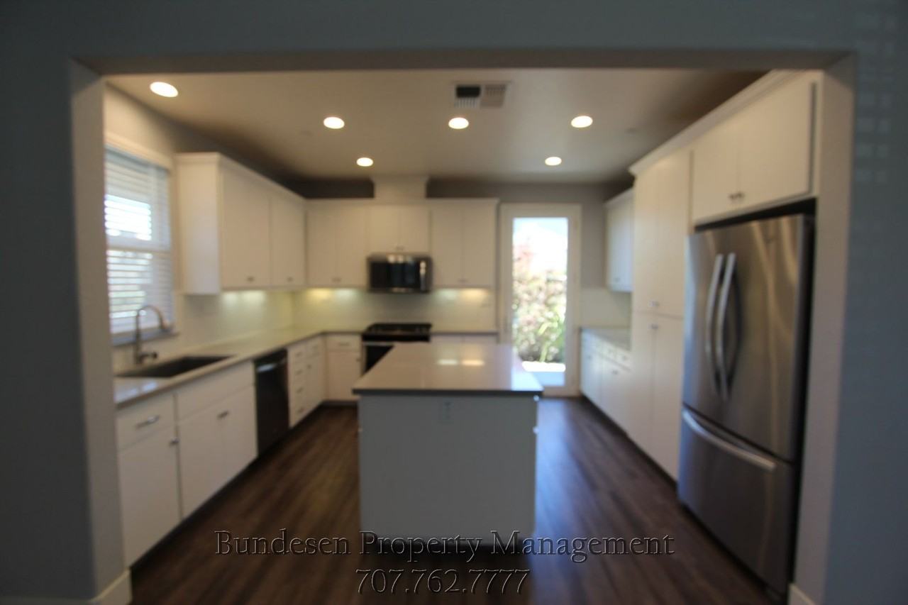 5350 Kelliann Pl - Photo 3 of 24