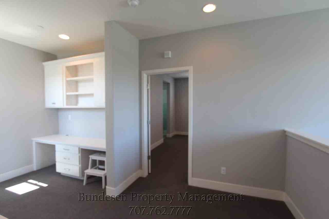 5350 Kelliann Pl - Photo 7 of 24