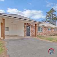 featured image of 7087 Cypress St