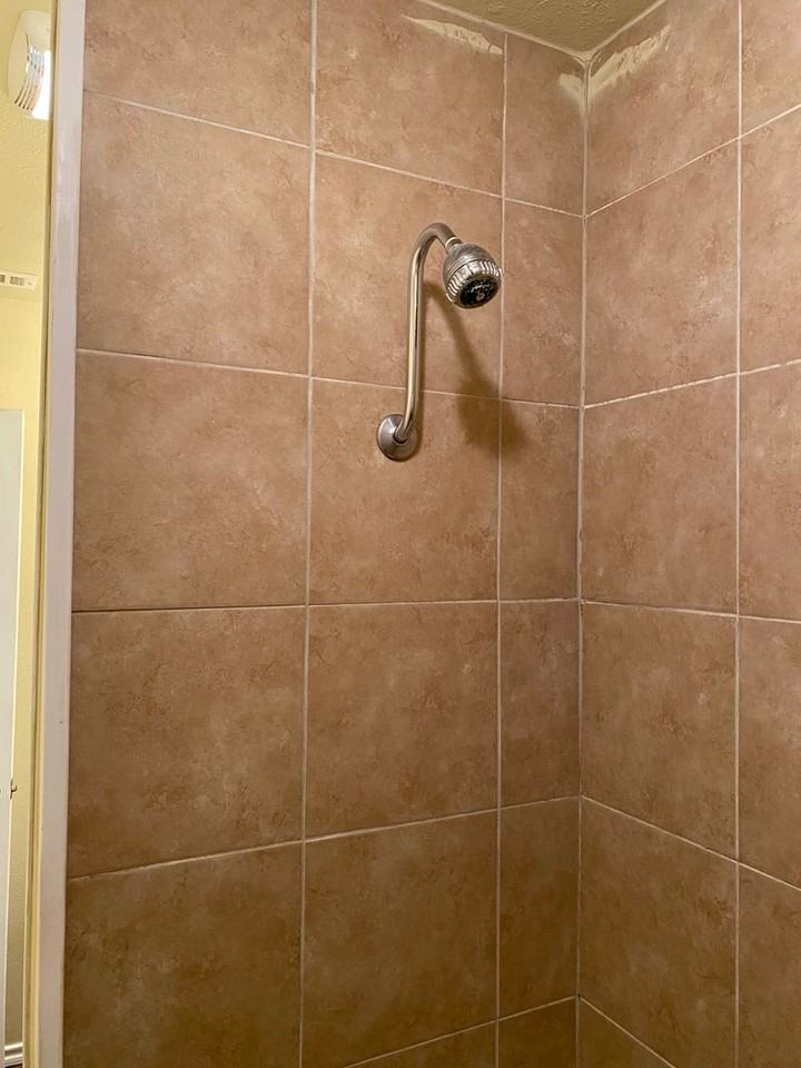 509 S Bowen Rd #B - Photo 6 of 9