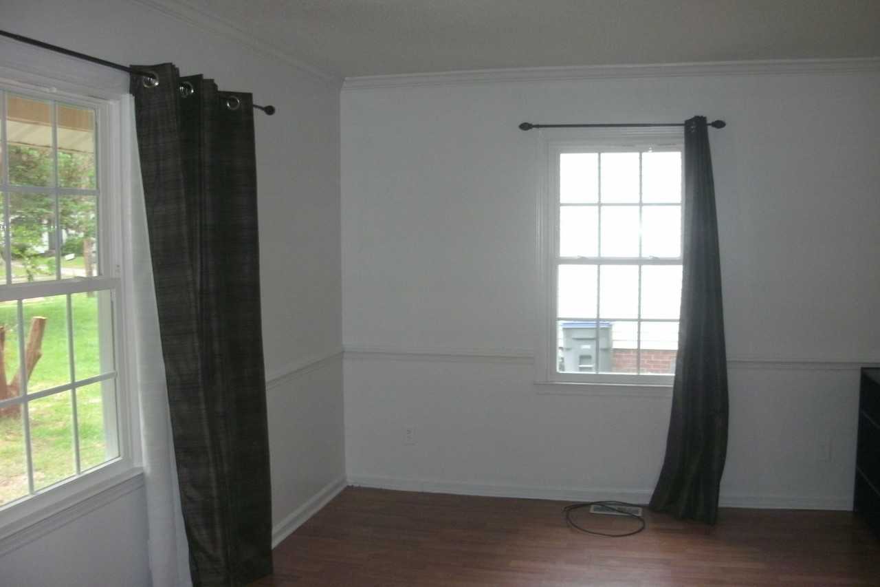 508 Charlotte St - Photo 4 of 8