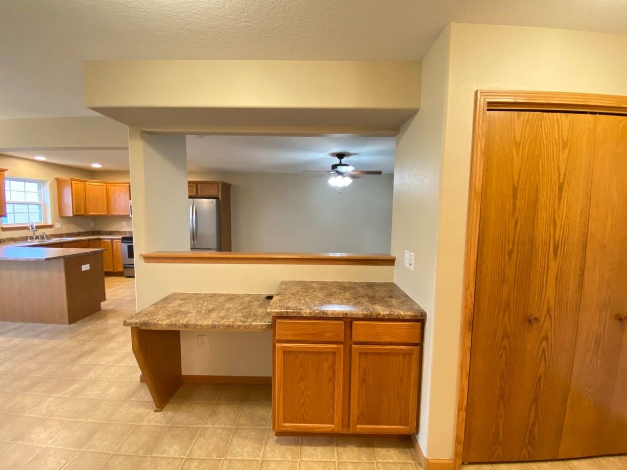 1029 Amelia Dr #4 - Photo 7 of 25