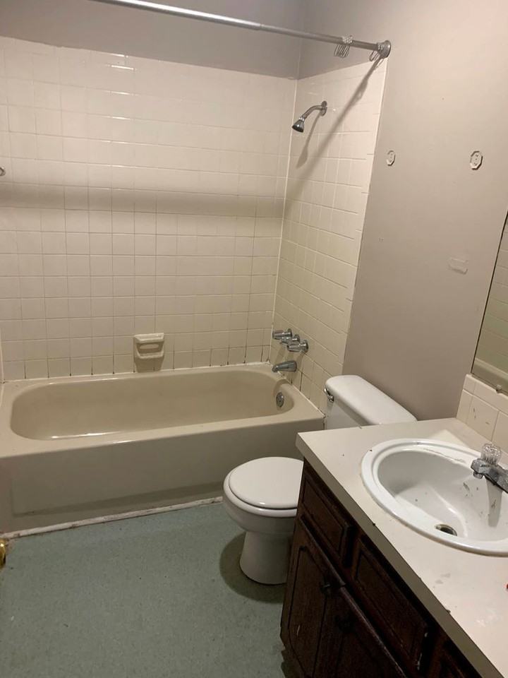 2402 Taft St - Photo 5 of 5