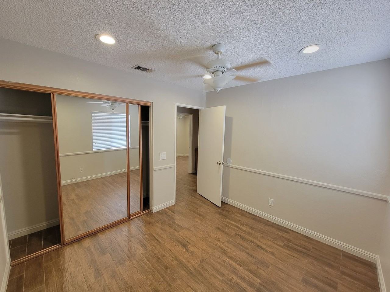 861 W Legion Rd - Photo 5 of 13