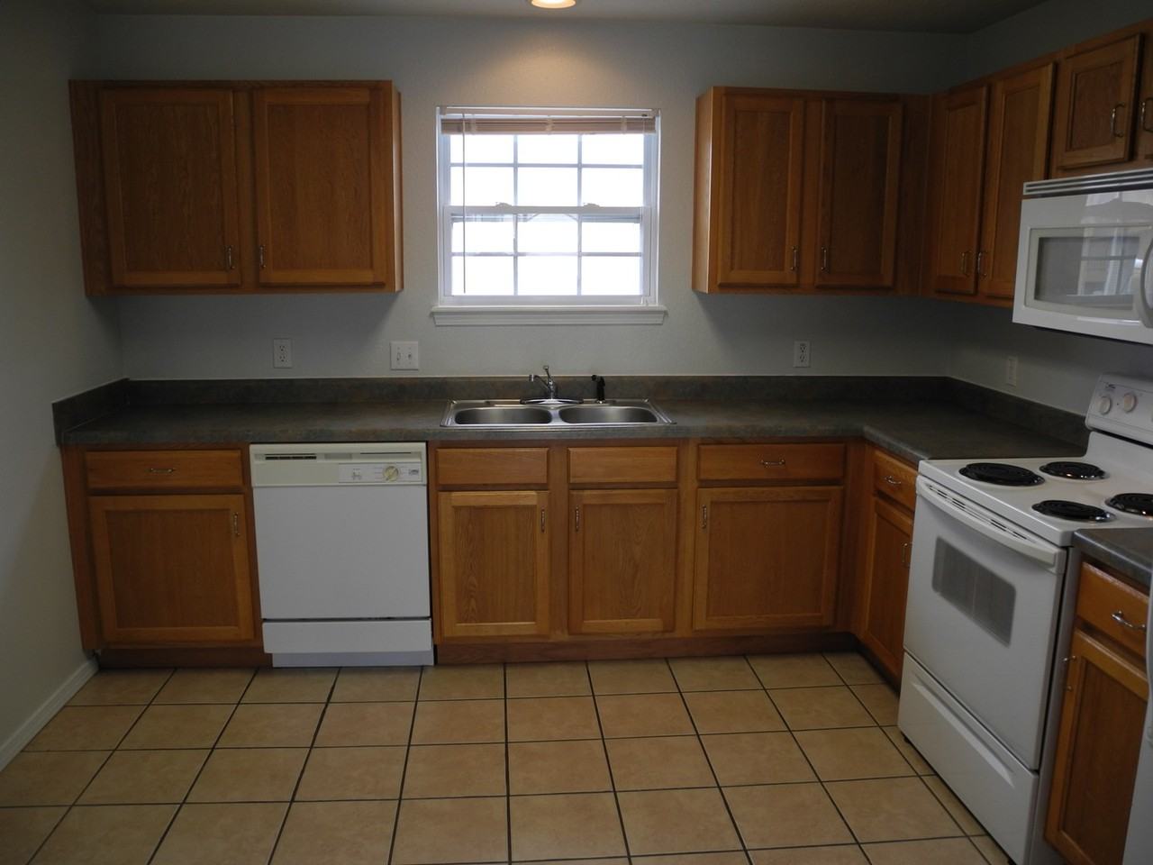 130 Humanity Ln #D - Photo 5 of 18