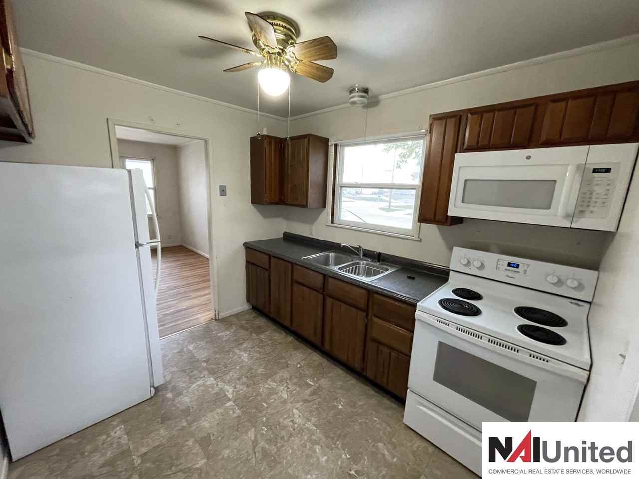 3018 Glenn Ave - Photo 6 of 10