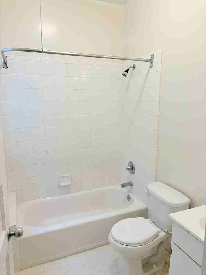 14 Leona Ter - Photo 5 of 24