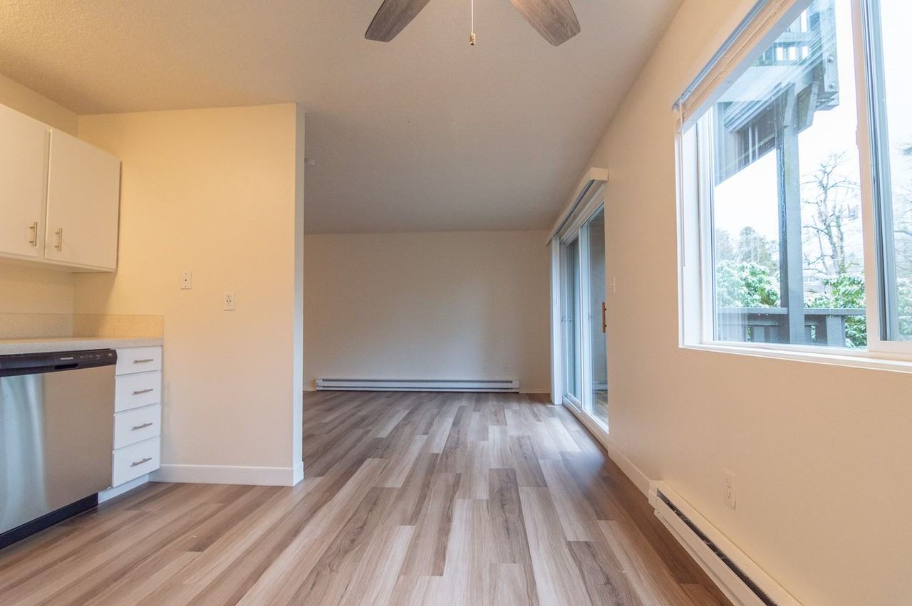 West Hills Terrace - Photo 6 of 43