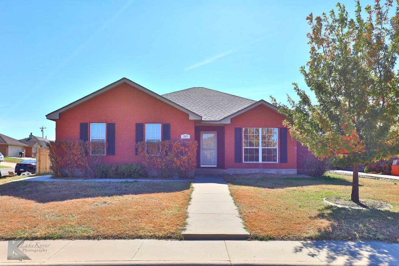 389 Sugarloaf Ave - Photo 3 of 36