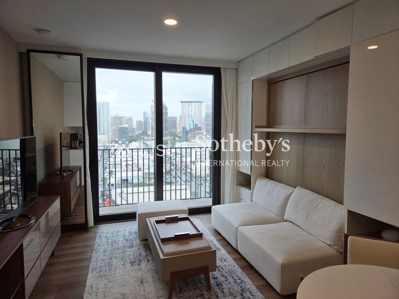 987 Queen St #1609 - Photo 7 of 17