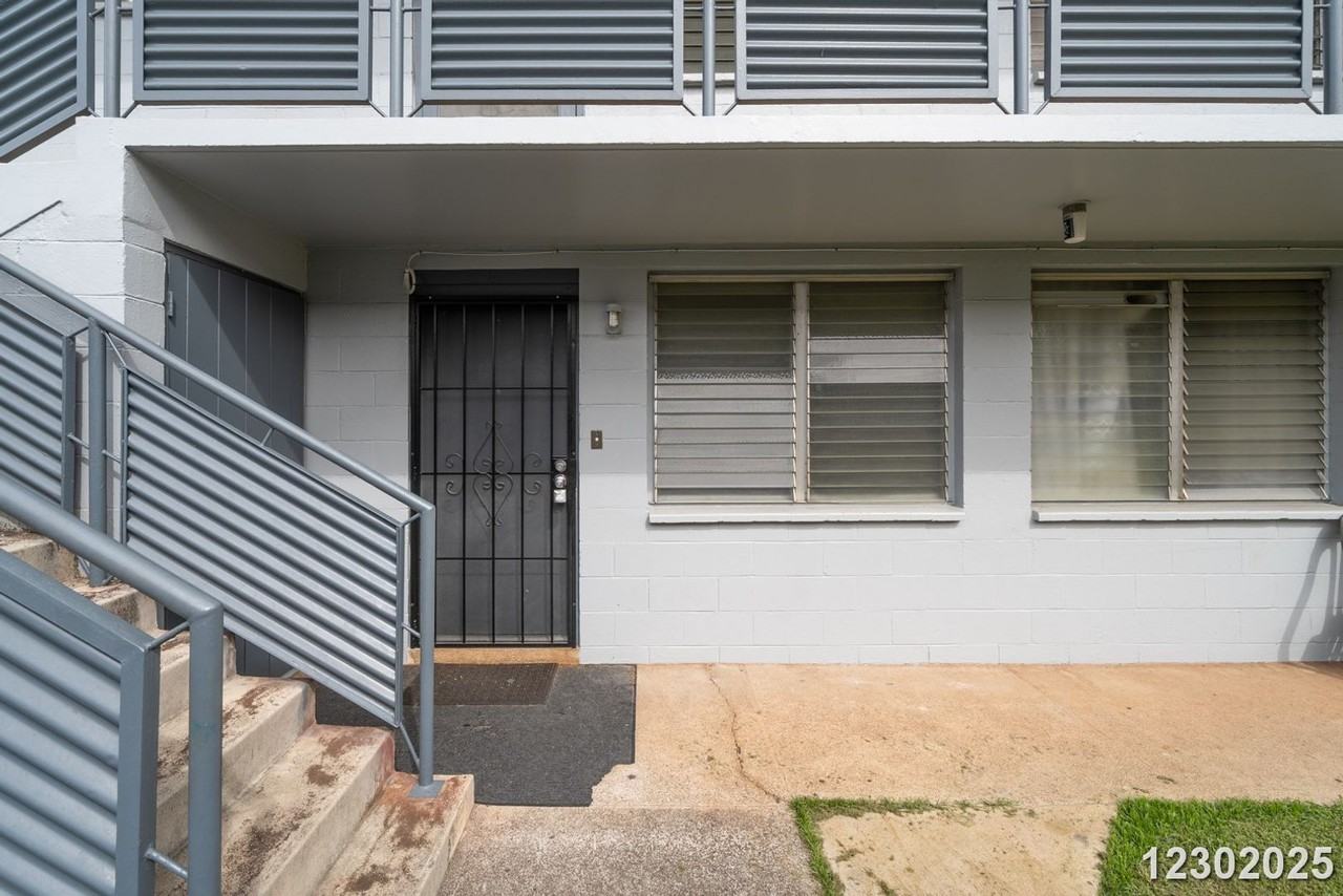 98-094 Kanuku Pl #A - Photo 2 of 21